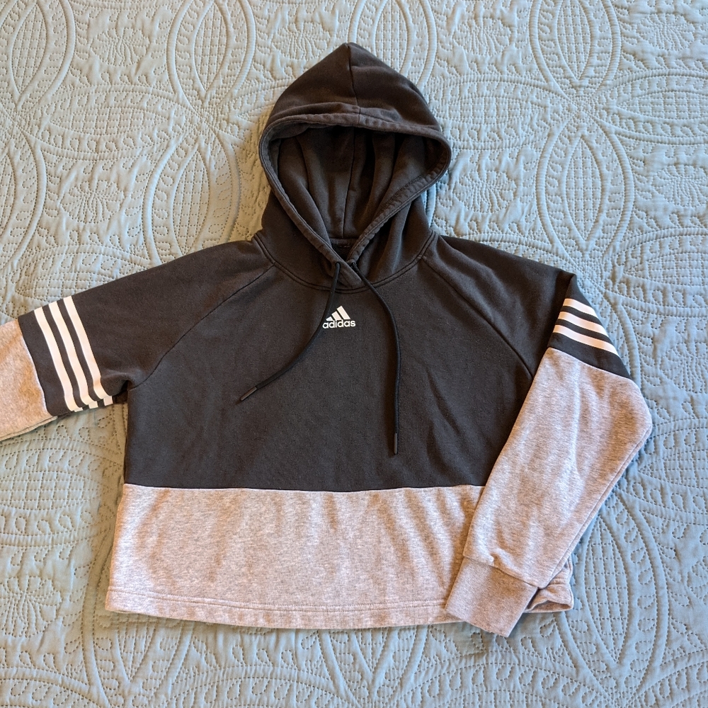 Sweater - Picture 1 of 4